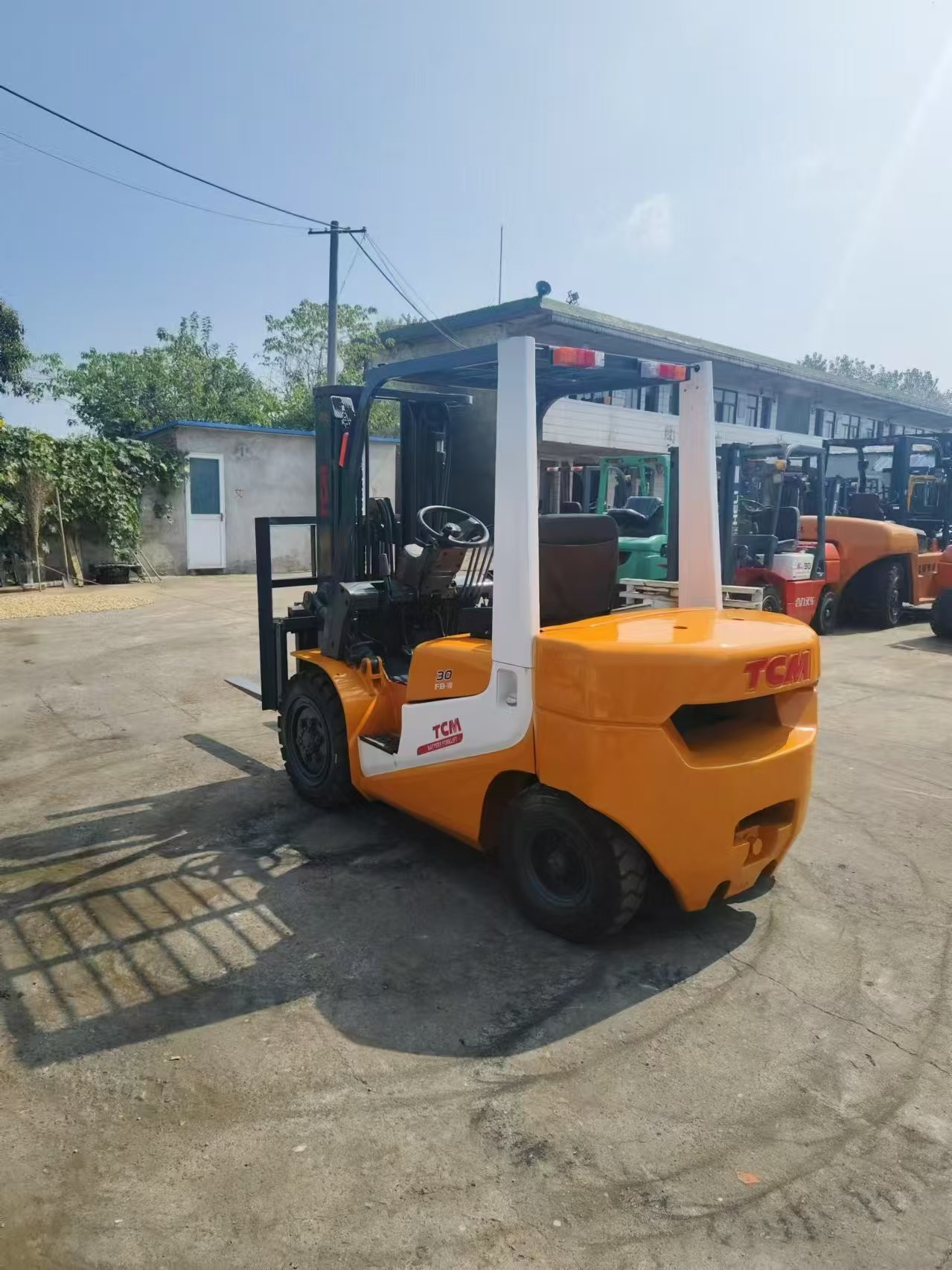 Good Working Condition Used TCM FD30 Forklift Three Door Frame With Lifting Height 4.5 Meters