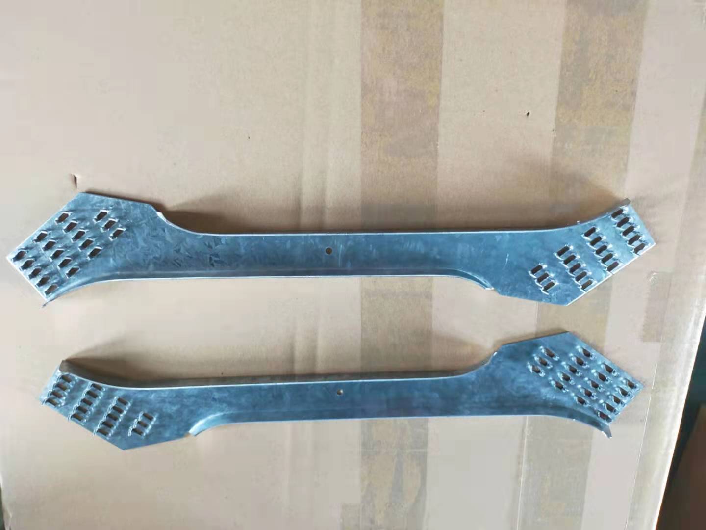 Sample Metal Building Material Galvanized Steel Truss Connector for Easi Joist Plate