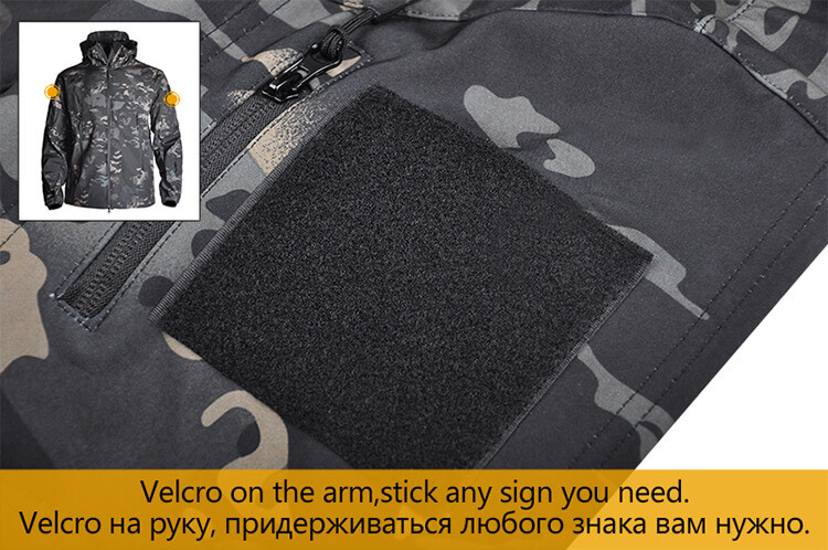 Soft Shell Custom Outdoor Clothing , Mens Tactical Jacket Heat Preservation Thermal Fleece