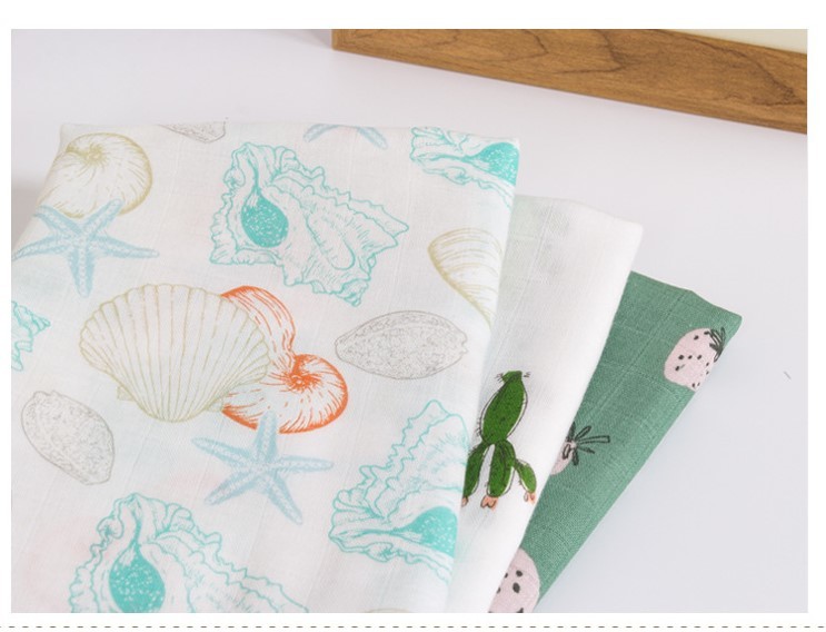 Super Absorbent Organic Muslin Receiving Blankets , Lightweight Cotton Fabric