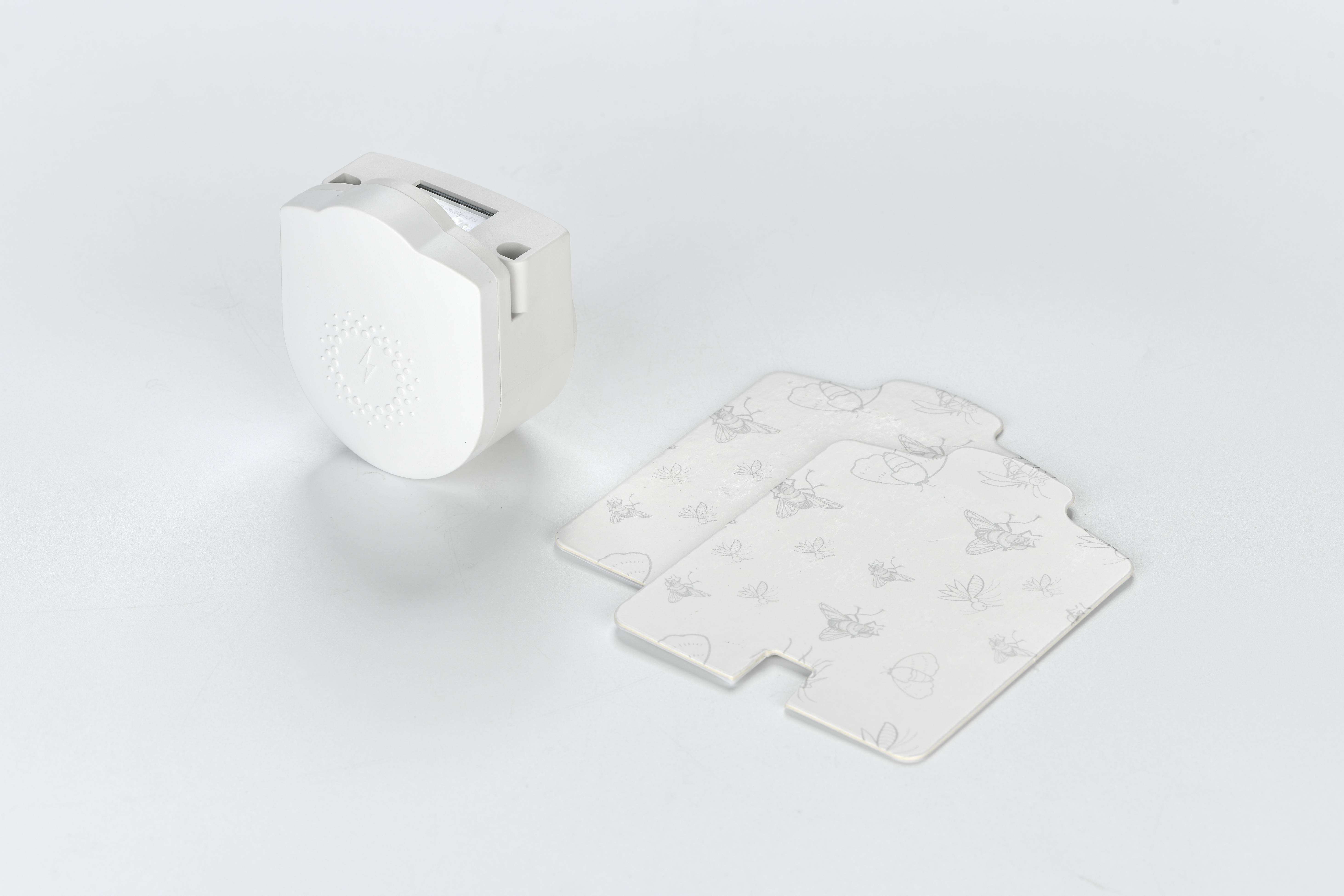 Electrical UV395 Plug-in Lamp Sticky Pad with 480 Hours Time Used MK02-1
