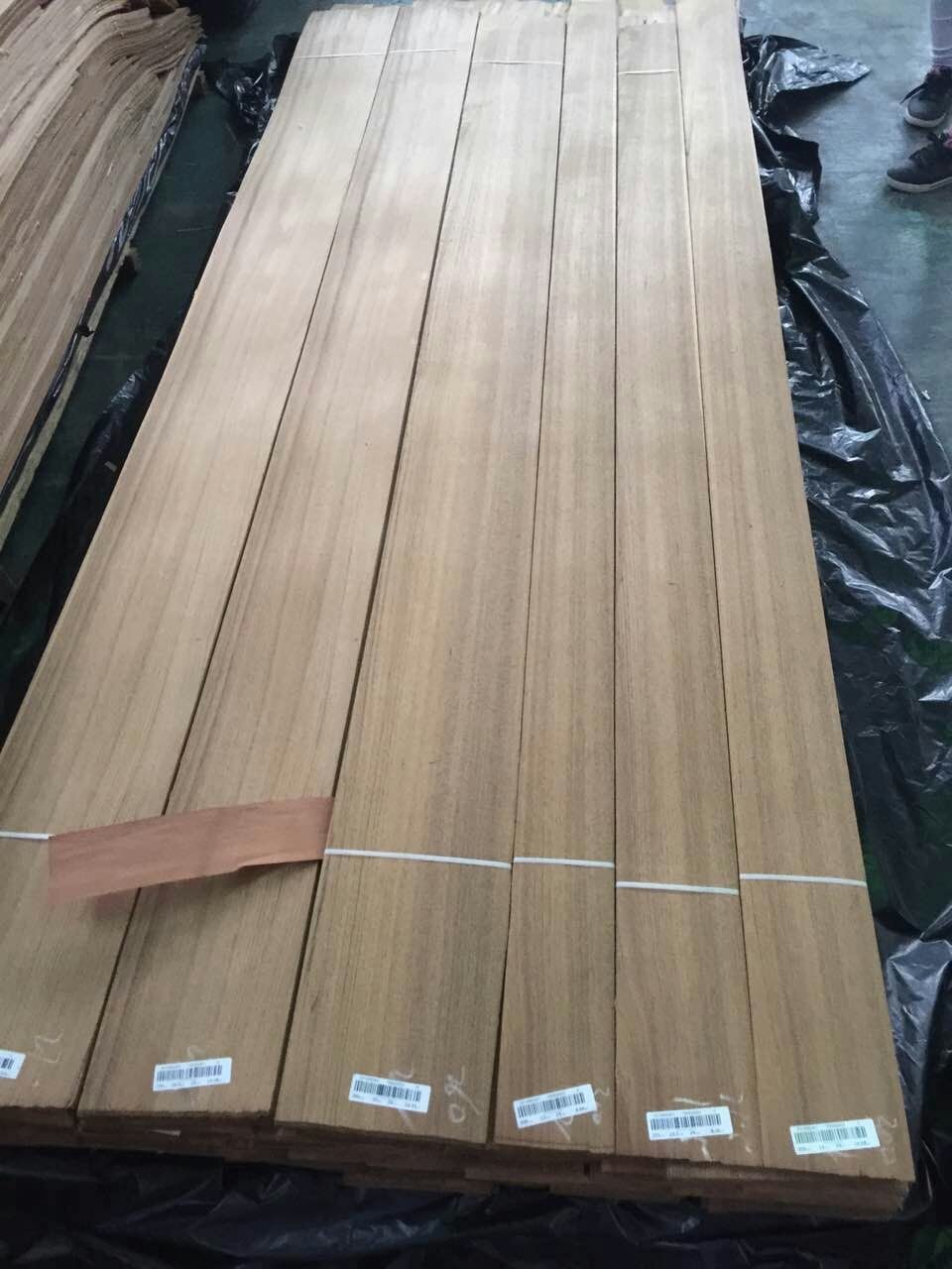 Burma Teak Wood Veneer Teak Natural Veneers Myanmar Teak Decorative Fancy Veneer for Veneered Furniture Doors Panel