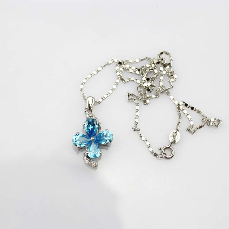 Sterling Silver Chain Necklace with Blue Cubic Zirconia Quatrefoil Charm Pendant(P05)