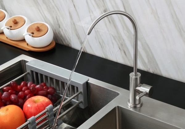 OEM Brushed Stainless Steel Kitchen Faucets Hot And Cold Water Faucet For