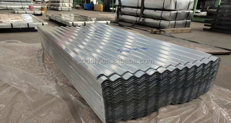 Shandong Dingcheng Iron Roof Sheets 0.35*1050*6000mm with Regular Spangle Type