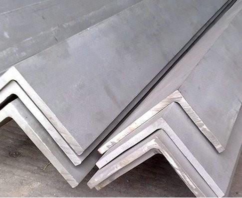 Cheap SUS / AISI / ASTM 304 Stainless Steel Equal Angle Bar Length 1000mm - 6000mm for sale