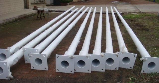10m 15m Polygon Outdoor Street Light Pole Galvanization Steel Double Arms