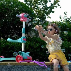 Quality 3-8 Years Boys Girls Plastic Kids 3 Wheel Scooter Three Wheel Standing Scooter 30kg wholesale