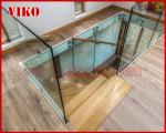 Floating Staircase VK58S Tread beech ,Railing tempered glass, Handrail beech