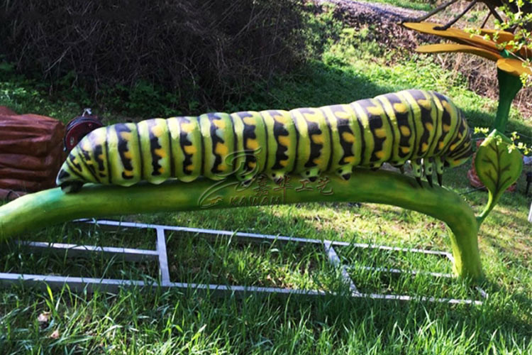 Customized Simulation Insects Green Worm With Anti Rust Steel Structure