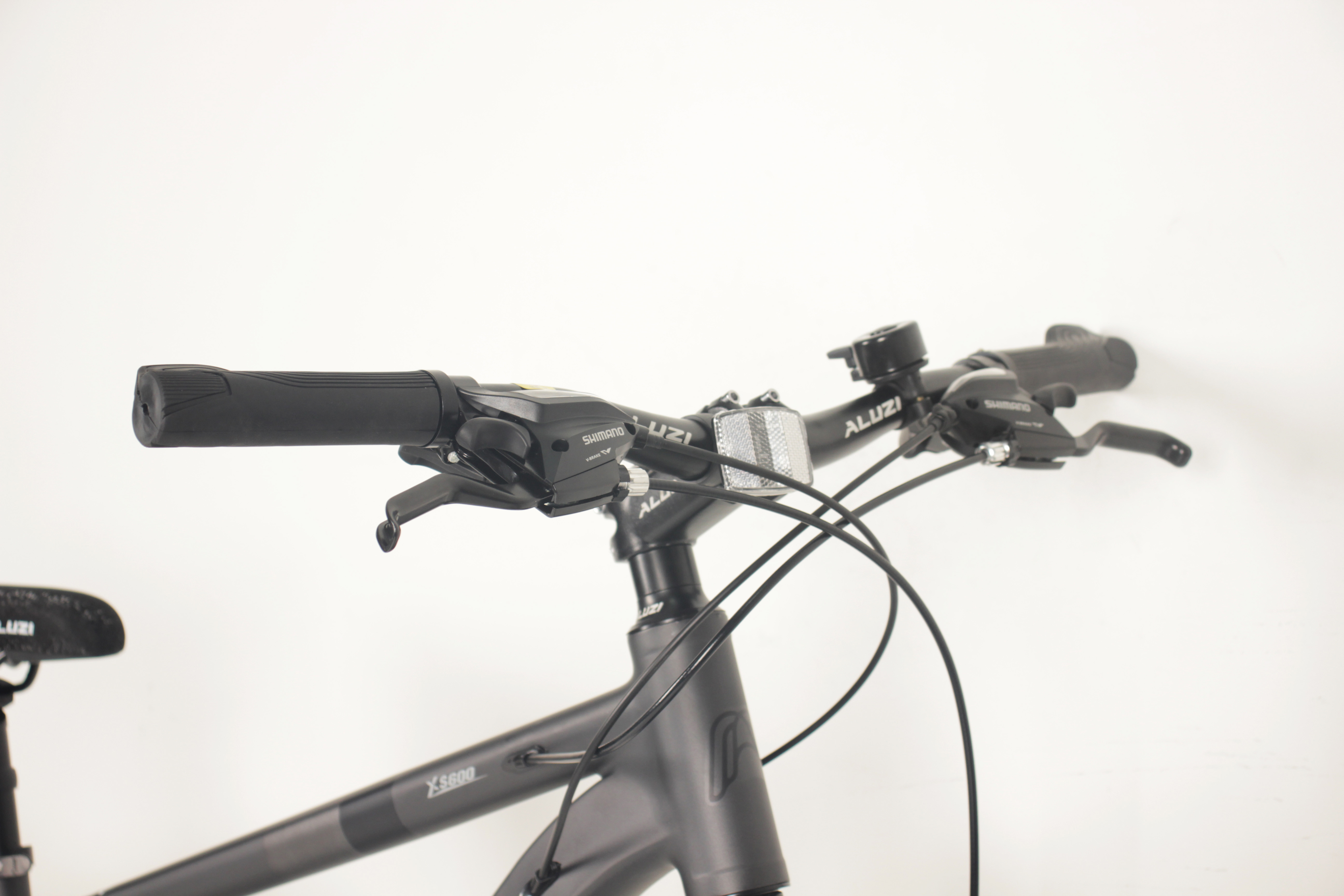 Adult 2 Wheel Womens 20 Inch Mountain Bike Full Suspension