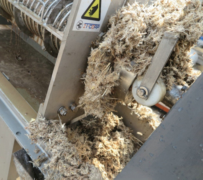 Garbage and Rubbish Dewatering Machine for Waste Recycling in Condition