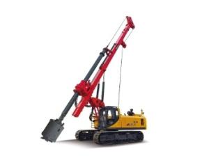 Quality Yellow Four Wheel Drive Rotary Drilling Rig Machine For Energy Mining Industries wholesale
