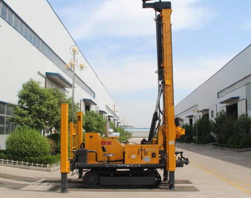 300M Hydraulic Water Well Drilling Rig Pneumatic Crawler Drill For Multi