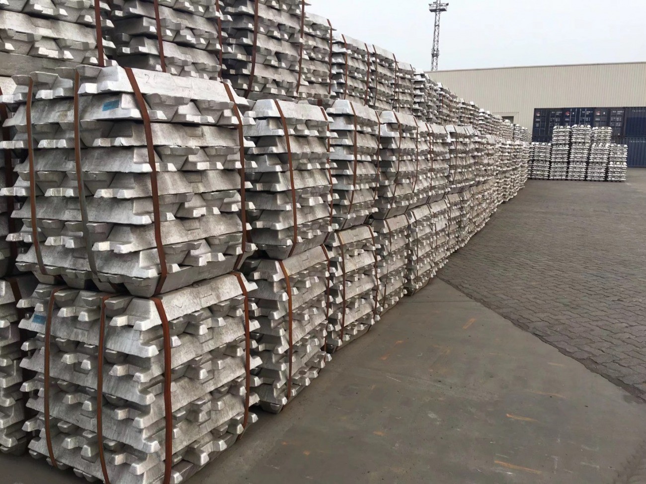 A7 99.7% Aluminium Alloy Ingot A8 99.85% Corrosion Resistance