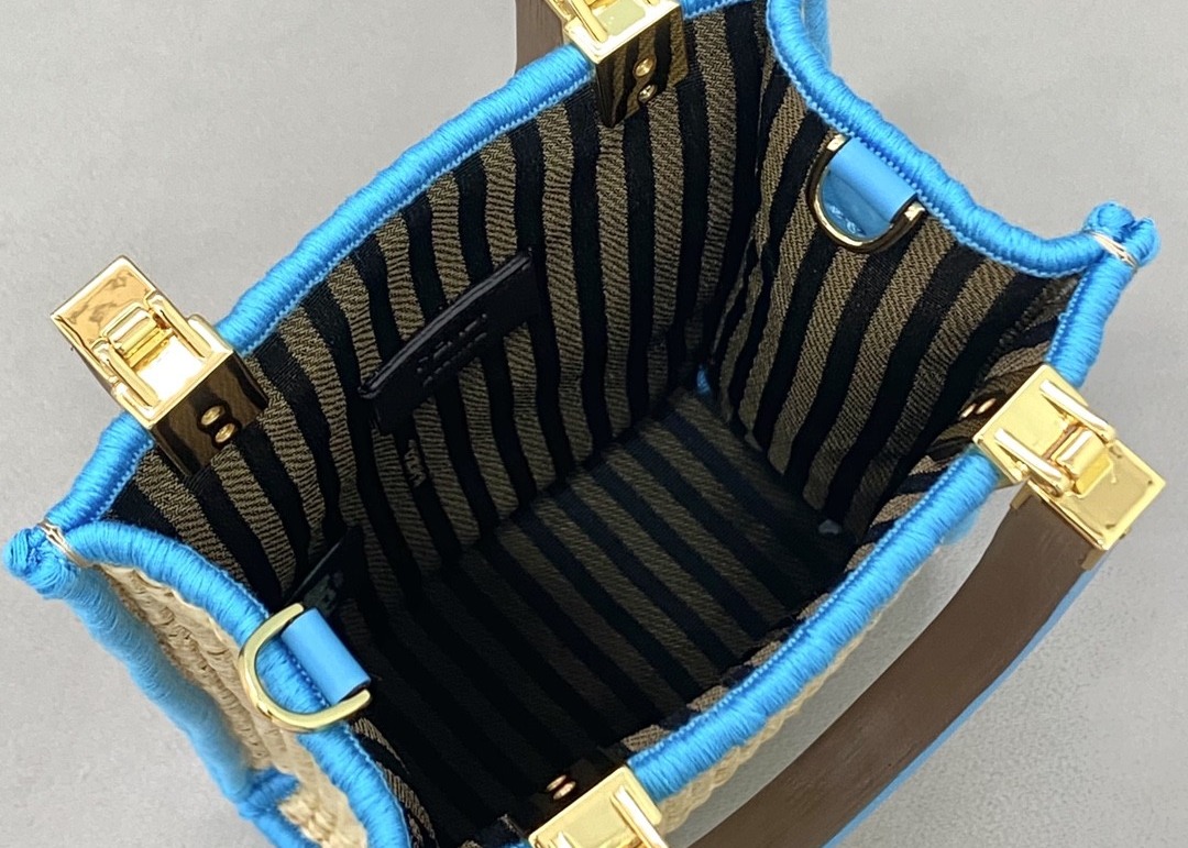 Newest Mini Small Square Bag Straw Weaving Series Of Pure Hand Woven Handbag Luxury Style Cross-Body Bag
