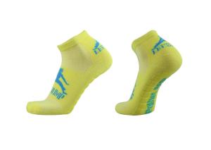 Quality Jump Yard Fashion Outdoor Sport Trampoline Safety Socks Silicone Anti Skid OEM Jumping Socks for fun and advocacy wholesale