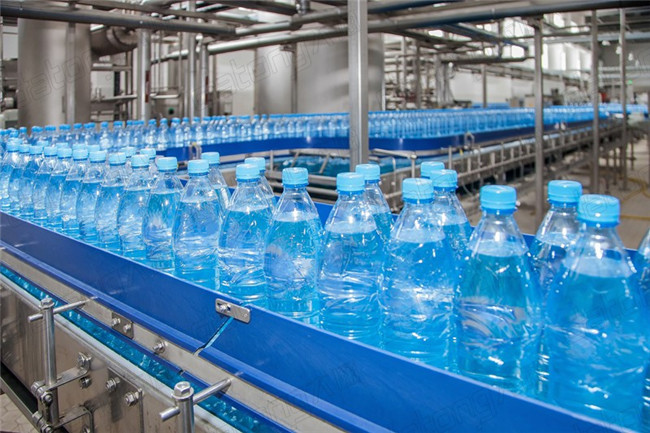 Factory Direct Sale Automatic High Speed Mineral Water Filling Machine Price