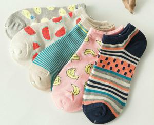 Quality Custom logo, design cute embroidery printed cotton crew Socks wholesale