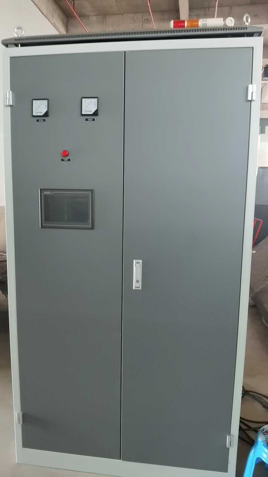 Energy-Saving Shuttle Rotomolding Machine With Molding Speed 1-10pcs/min And 500000 Kcar Burner Capacity