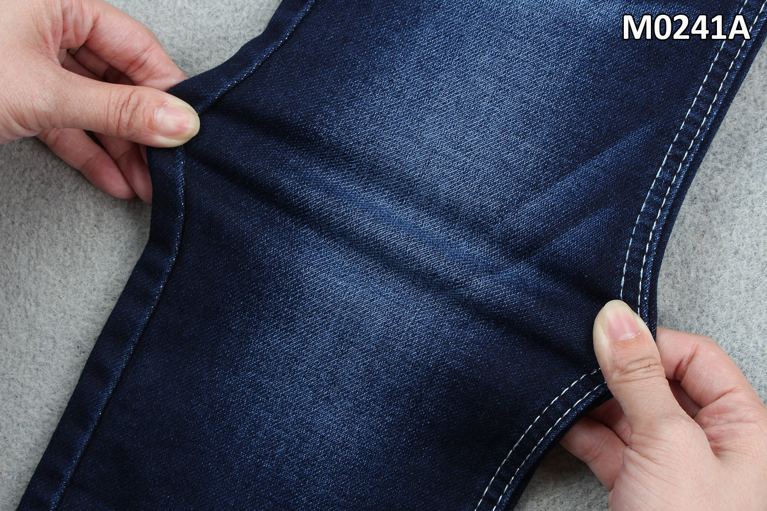 10 OZ Fake Knitted Denim Fabric Special Weaving For Kid's Jeans
