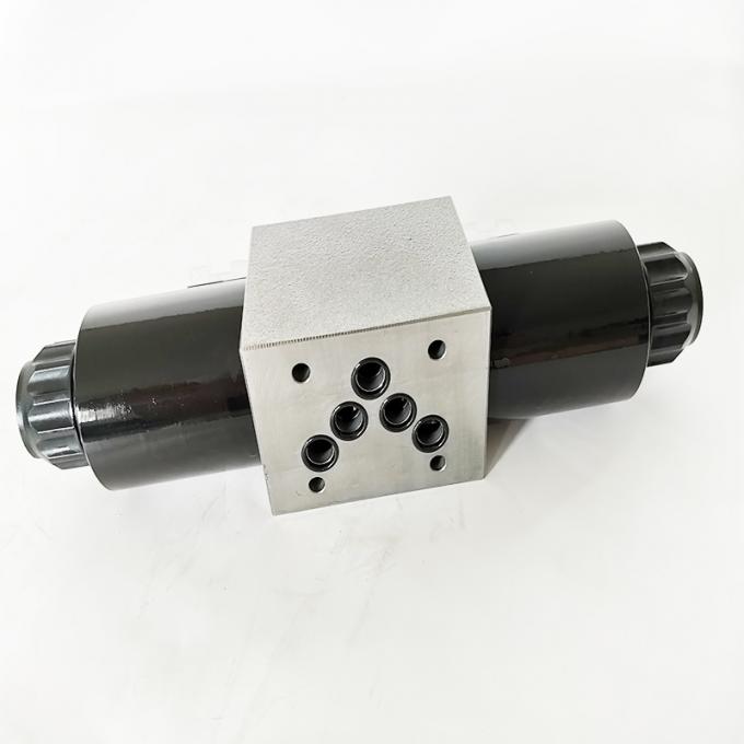 22CM Solenoid Operated Hydraulic Valve Control Sideshift Cylinder 52485834