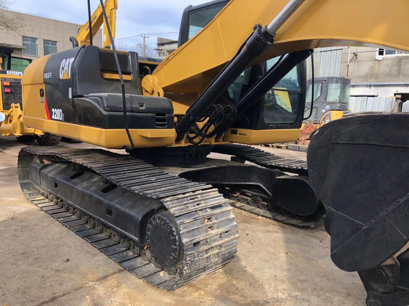2015-2021 Year Internal Combustion Drive Second Hand Excavator CAT Excavator For Sale