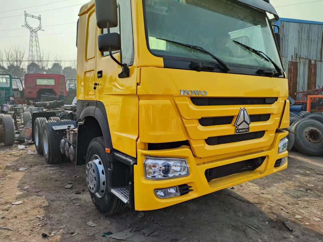 Yellow Color 10 Wheels Head Truck Sinotruk HOWO 6*4 Tractor Truck Good Condition