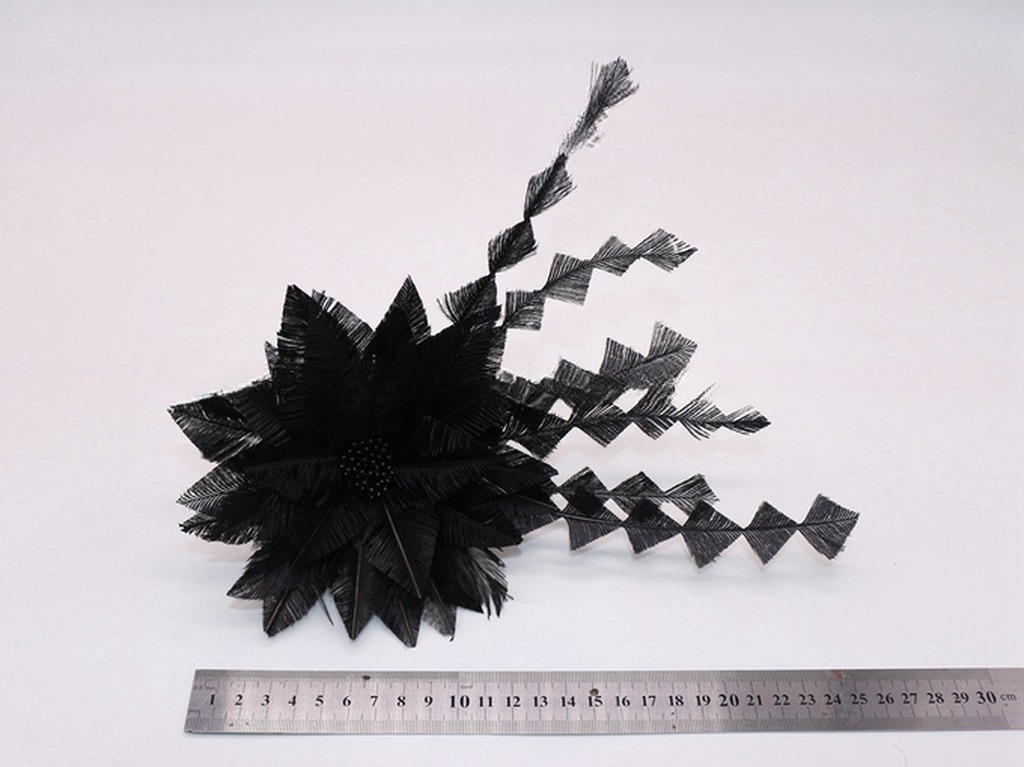 Party Decoration Stripped Ostrich Feather Flower Mount With Wire Accessory 15x20cm