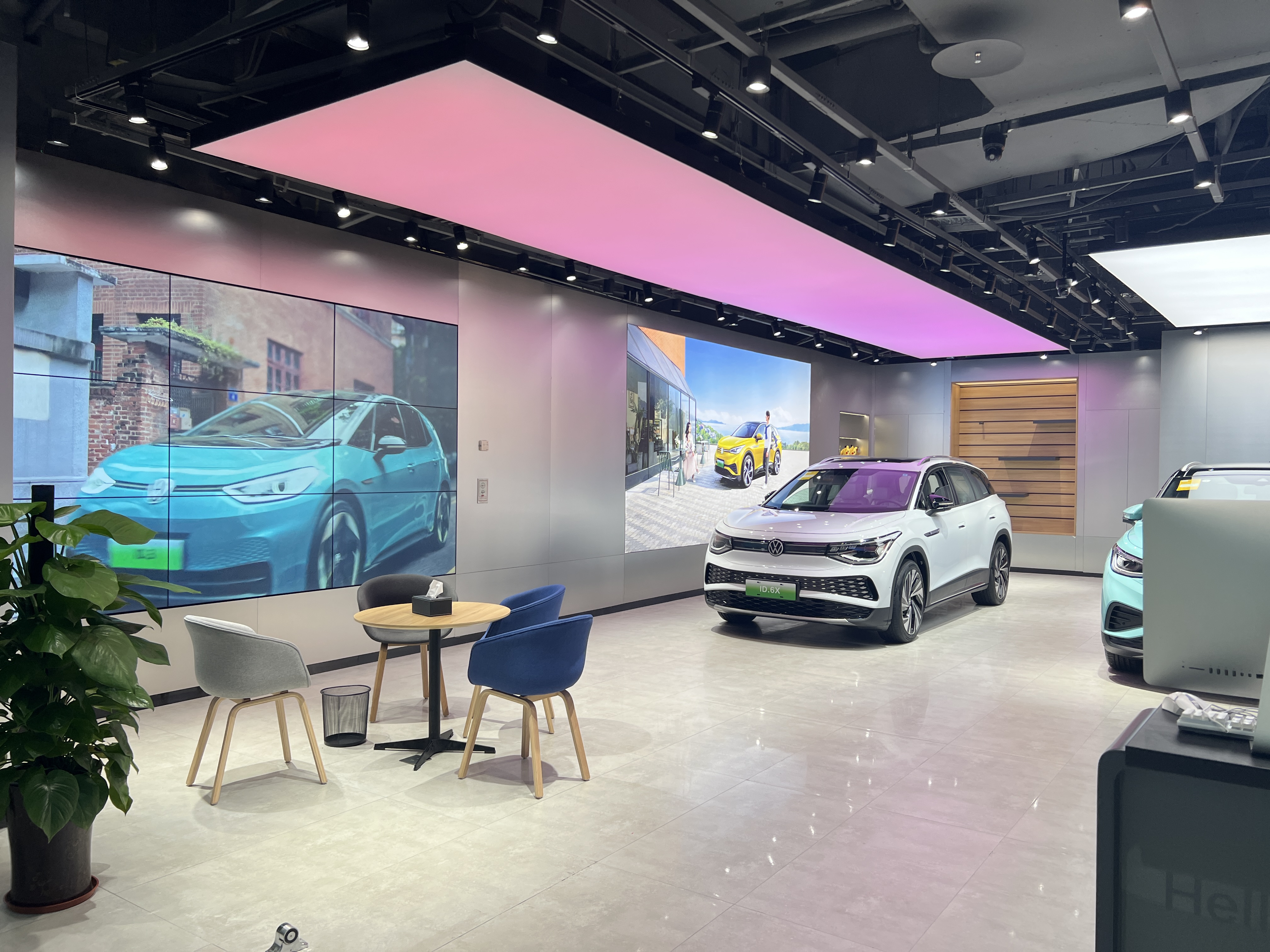 2024 Energy Vehicles SUV VOYAH FREE 5seats And 4 Electric Vehicles Car With Fast Charge Time 0.75h Total Motor Power 510KW