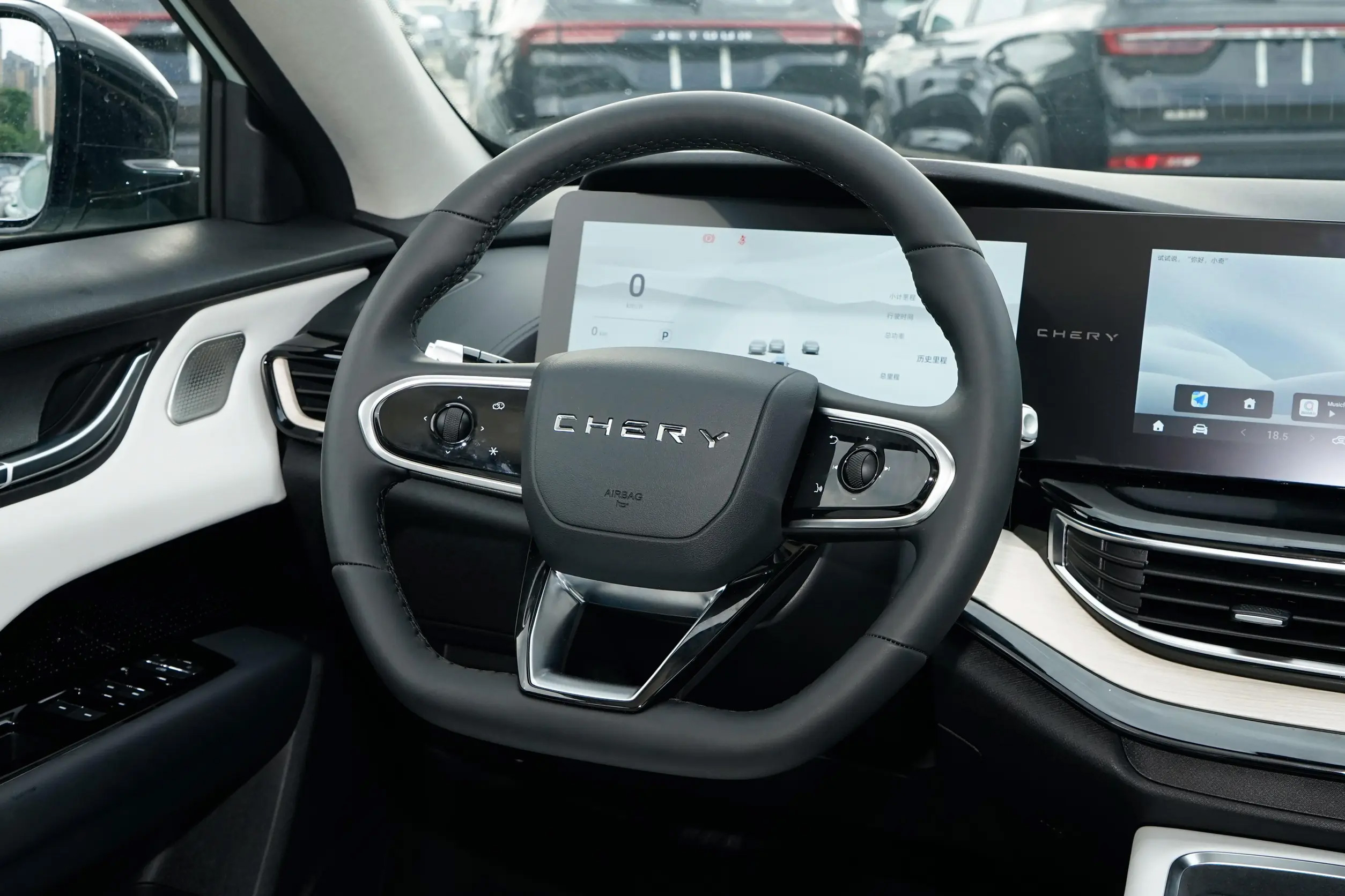 2024 Chery EQ7 and Used Electric SUV 412km 512km Energy Vehicle Fuel Type Electric Length * width * height mm 4675*1910*1660