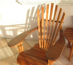 Quality China LFurniture Adirondack Chair with Loose Thin Back wholesale