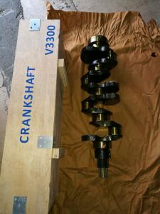 Quality new parts OEM kubota 1C05023010 crankshaft assy for V3300 engine wholesale