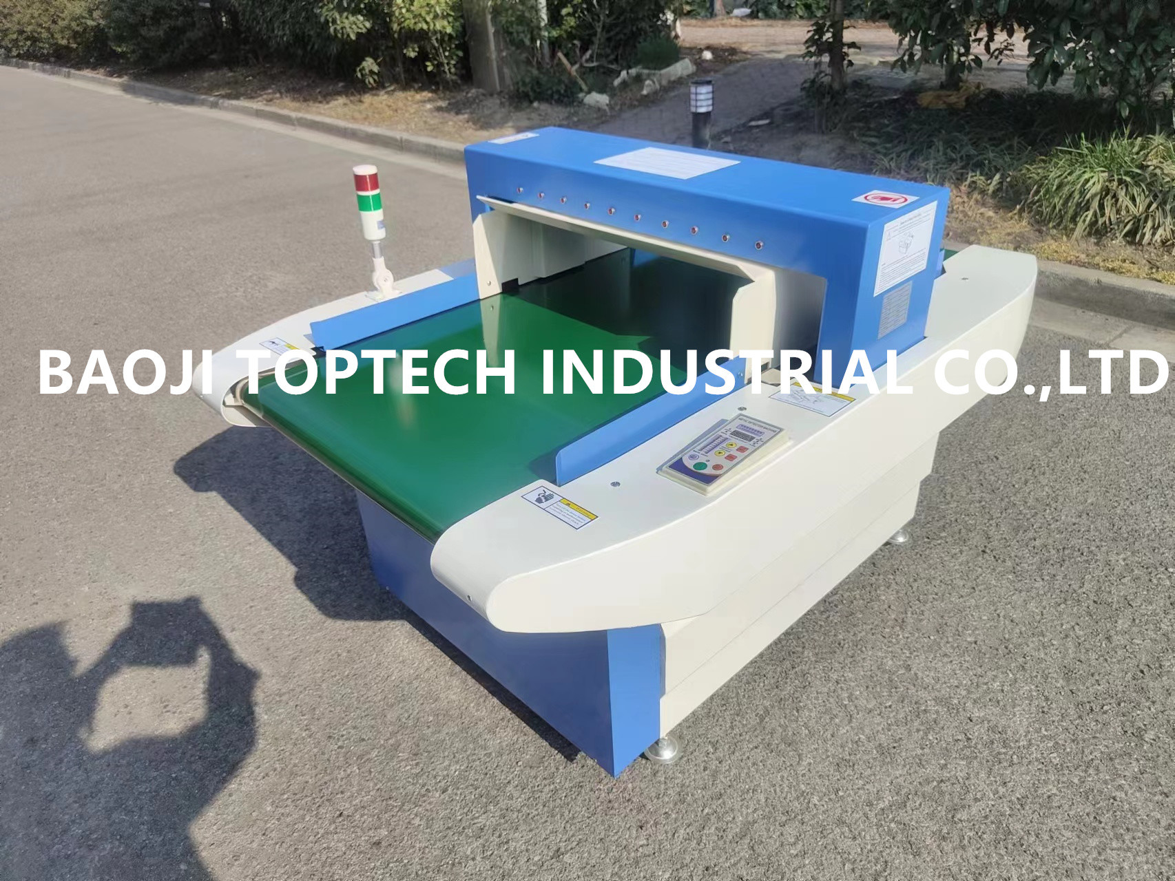 Automatical conveyor belt metal detector for cloths,garment,shoes,textile inspection