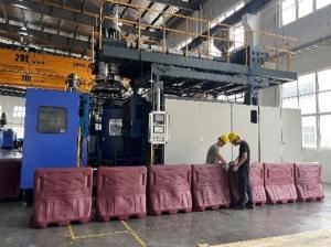 Quality Roadblocks Plastic Extrusion Blow Molding Machine 160L EBM HDPE Traffic Road wholesale