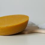 Beekeeping Yellow Organic Pure Natural Beeswax 100% pure Beeswax Block