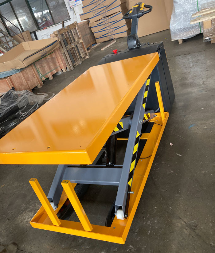 Electric 1500kg Powered Pallet Truck Horizontal Drive Motor With Lifting Platform Top