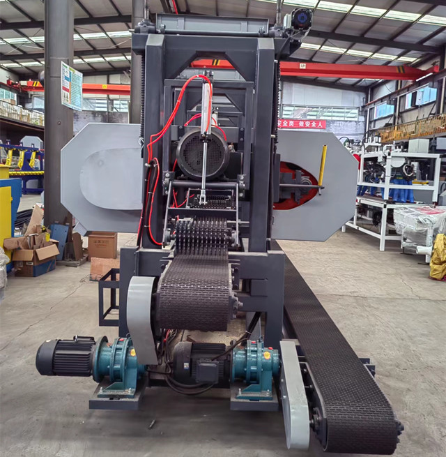 Horizontal Band Resaw Industrial Sawmill Equipment With Multiple Heads