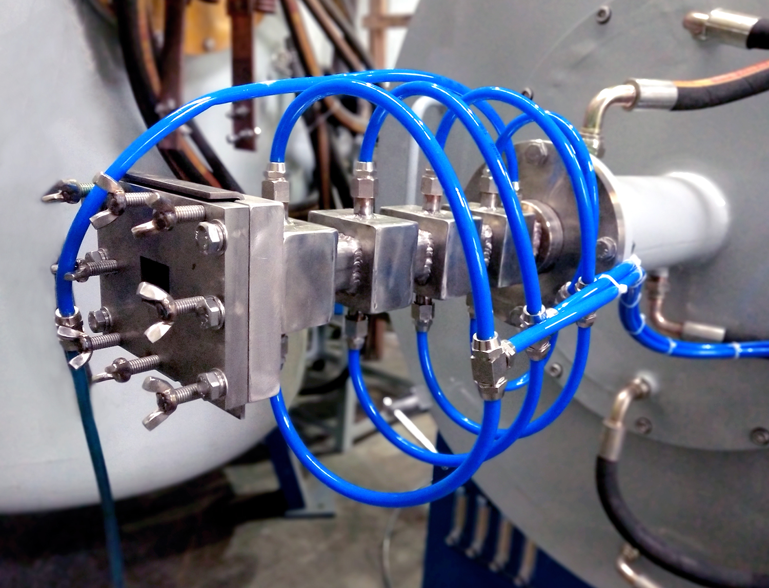 Carbon fiber graphitization furnace convert pan precursor polyacryl intrile into black carbon fiber