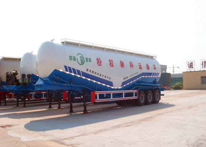 50-80 Ton Loading Capacity Semi Trailer Truck For Cement Plant / Large Construction Sites