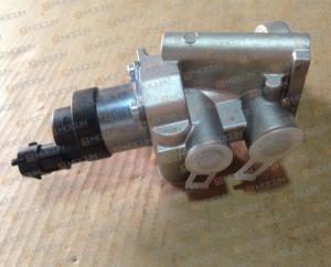 Quality High Efficiency DEUTZ Engine Parts Control Block Fuel Pressure Regulator 02113830 wholesale