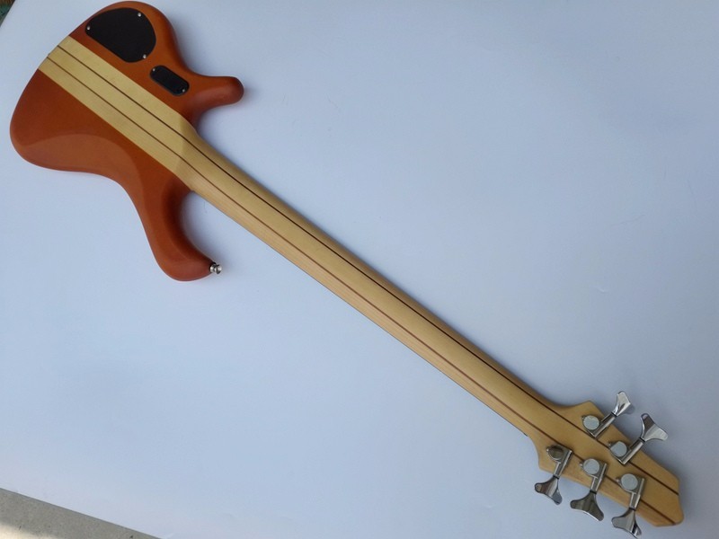 professional high quality 5 string permance bass guitar Through Neck rosewood and Mahogany body