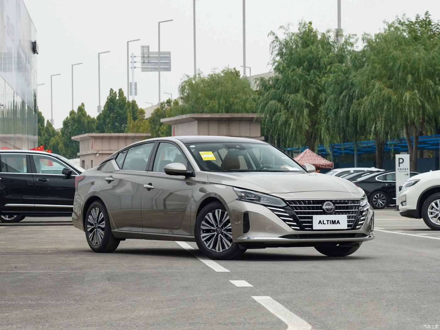 Nissan ALTIMA Sedan Car 0km Used Japan Cars Fuel Vehicles Gasoline Petrol Electric Front Window Mileage 1-25000 Miles