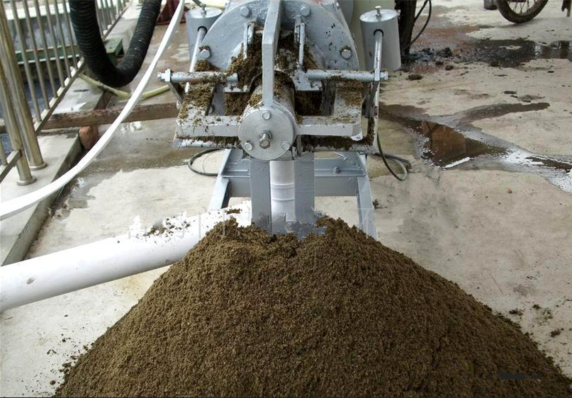 Garbage and Rubbish Dewatering Machine for Waste Recycling in Condition