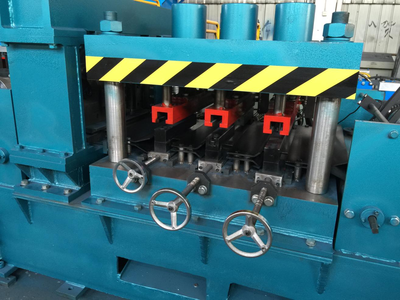 Beam Shelf Panel Rolling Forming Machine Fully Automatic