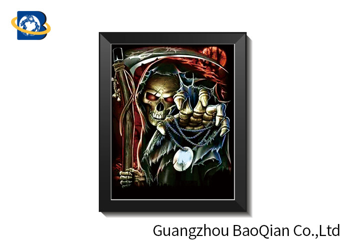 ODM 3D Picture Lenticular Printing Skull With Frame Deep Effect 0.65 mm PET Material