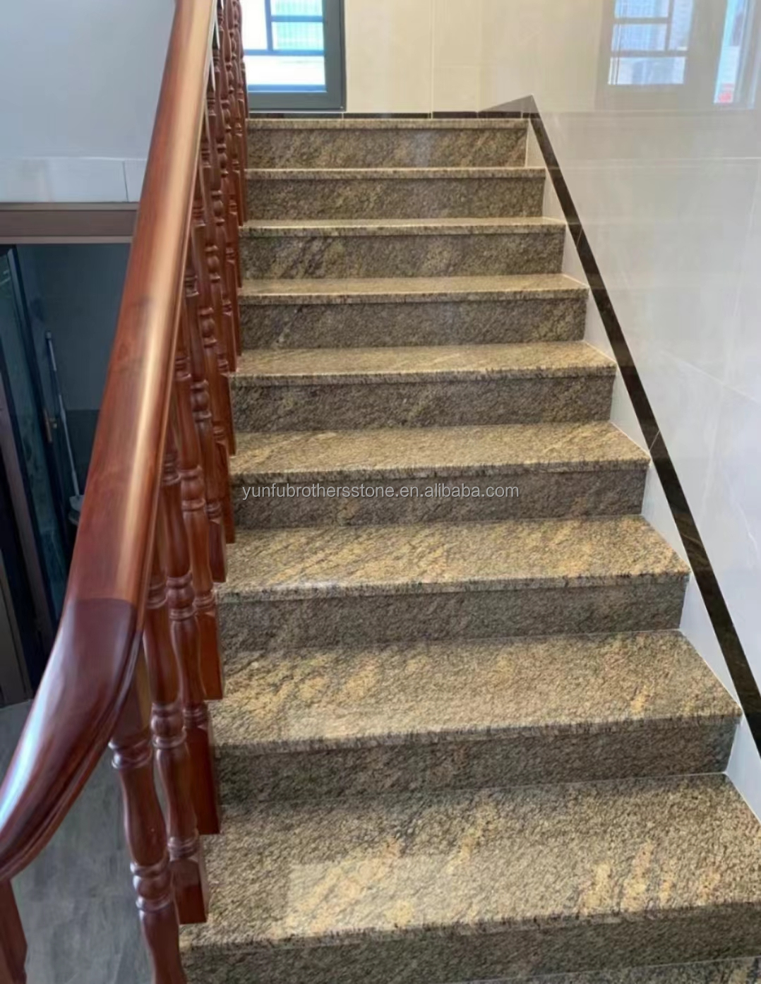 Polished California Gold Granite Cut-To-Size for Stairs and Door Frame in Modern Outdoor