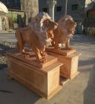 Garden decoration Nature Stone walking lions statue pink marble animal sculpture