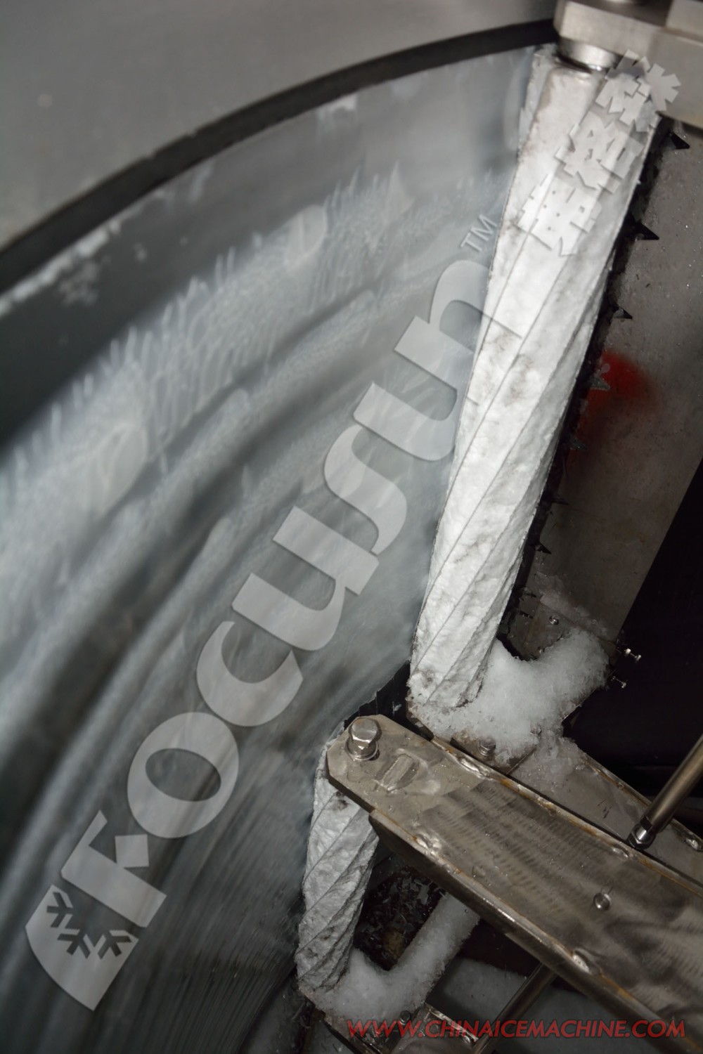Fresh Water Large Capacity 25 Ton Flake Ice Making Machine with Bitzer Compressor