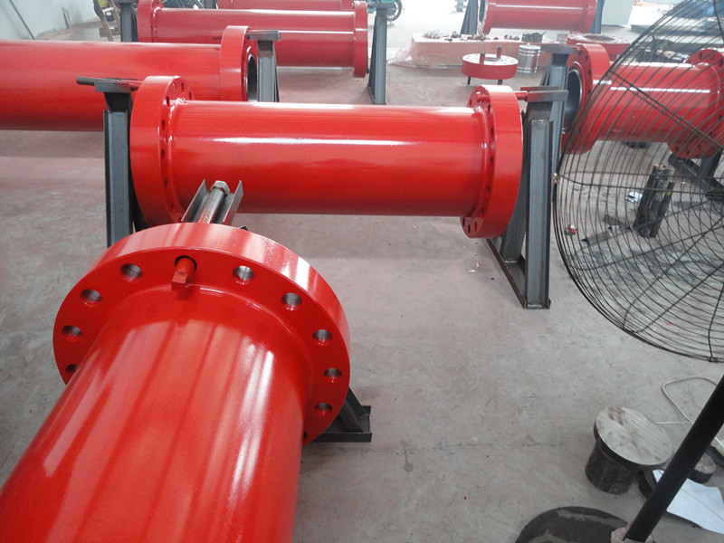 API 6A Wellhead Spacer Spool 13 5/8" Integral Alloy Steel Forging Material
